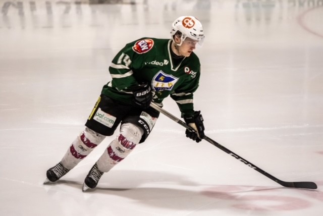 Mathias Kerwien får stipendium för att spela ishockey i HC IK